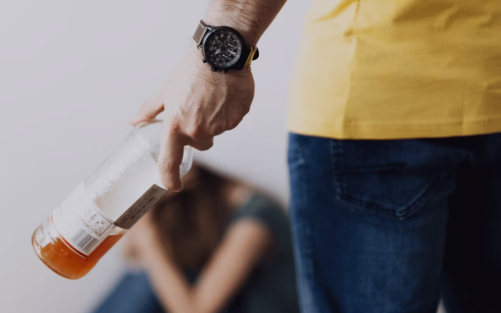 Benefits of Using an Interventionist for a Loved One with an Addiction (1)